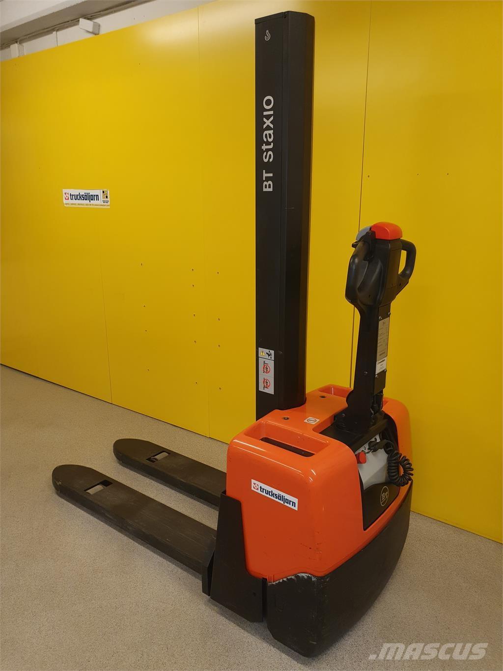 BT HWE100 شاحنات مناولة ذاتية الدفع