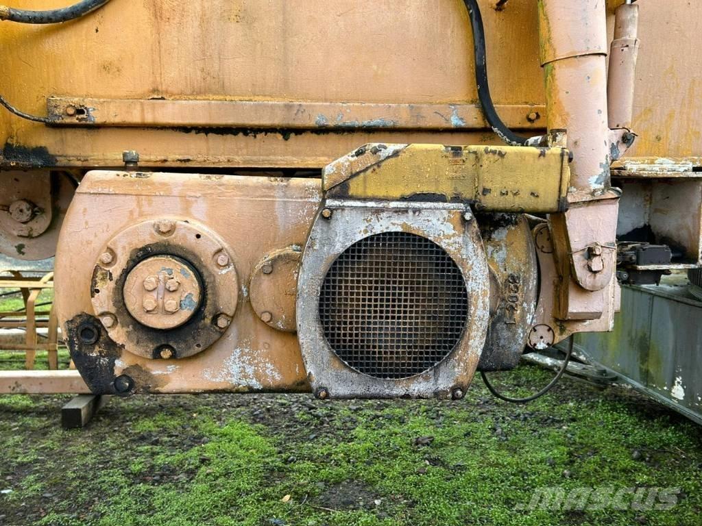 Liebherr 88 K أجزاء ومعدات رافعات