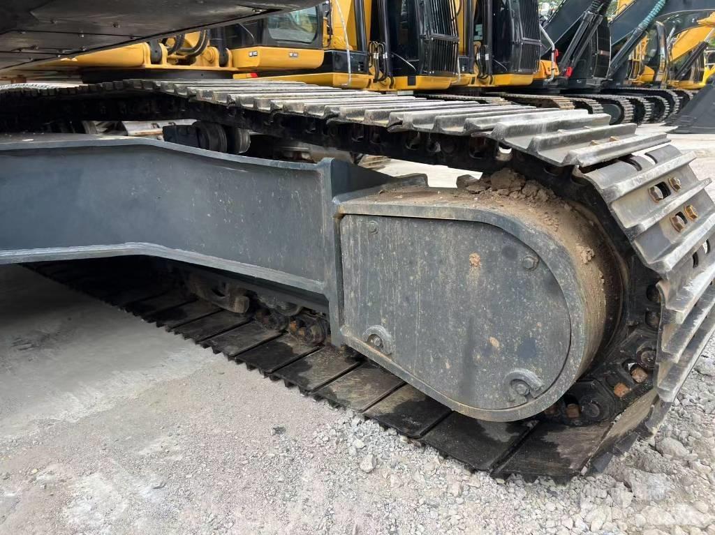 Hyundai r305lc-9t حفارات زحافة