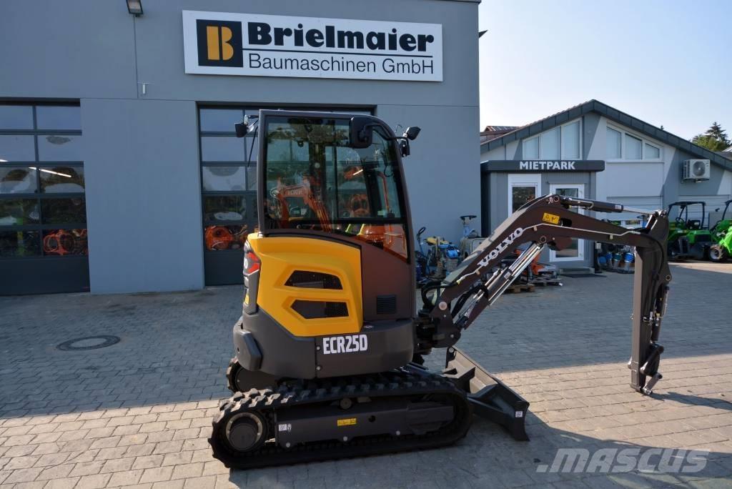 Volvo ECR 25 D حفارات صغيرة أقل من 7 طن (حفارات صغيرة)