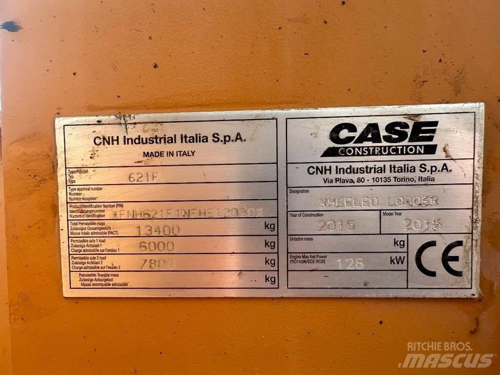 CASE 621 F لوادر بعجل