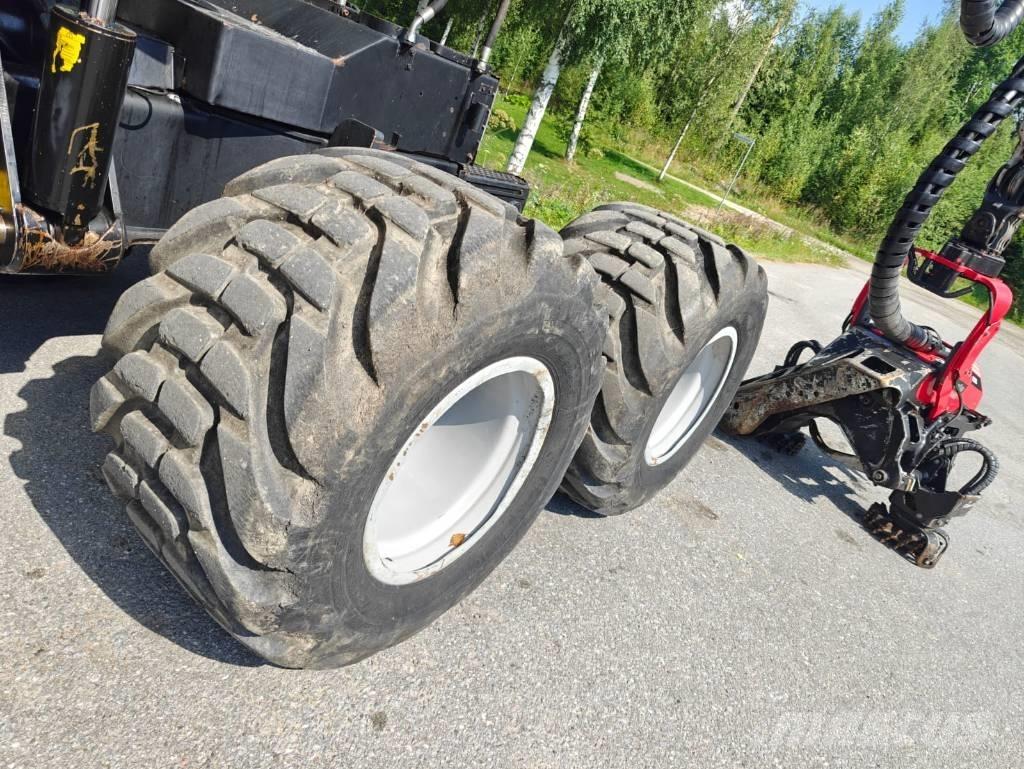 Komatsu 901 XC حصادات