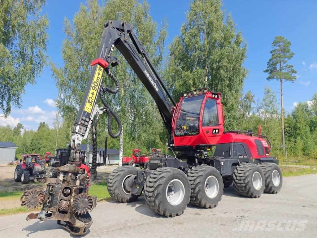 Komatsu 901 XC حصادات