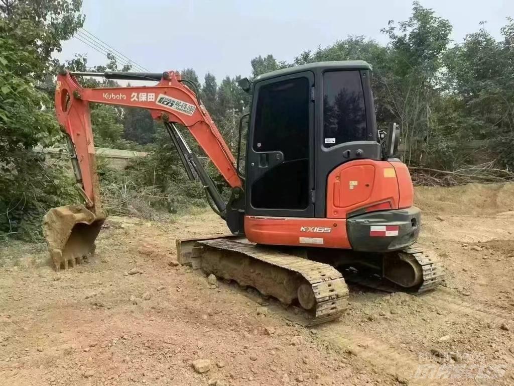 Kubota 165 حفارات زحافة