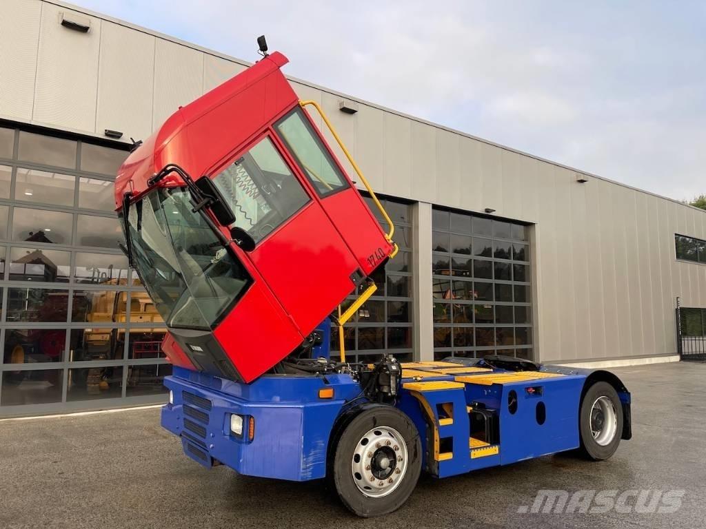 Kalmar T 2 جرارات صالات المطارات