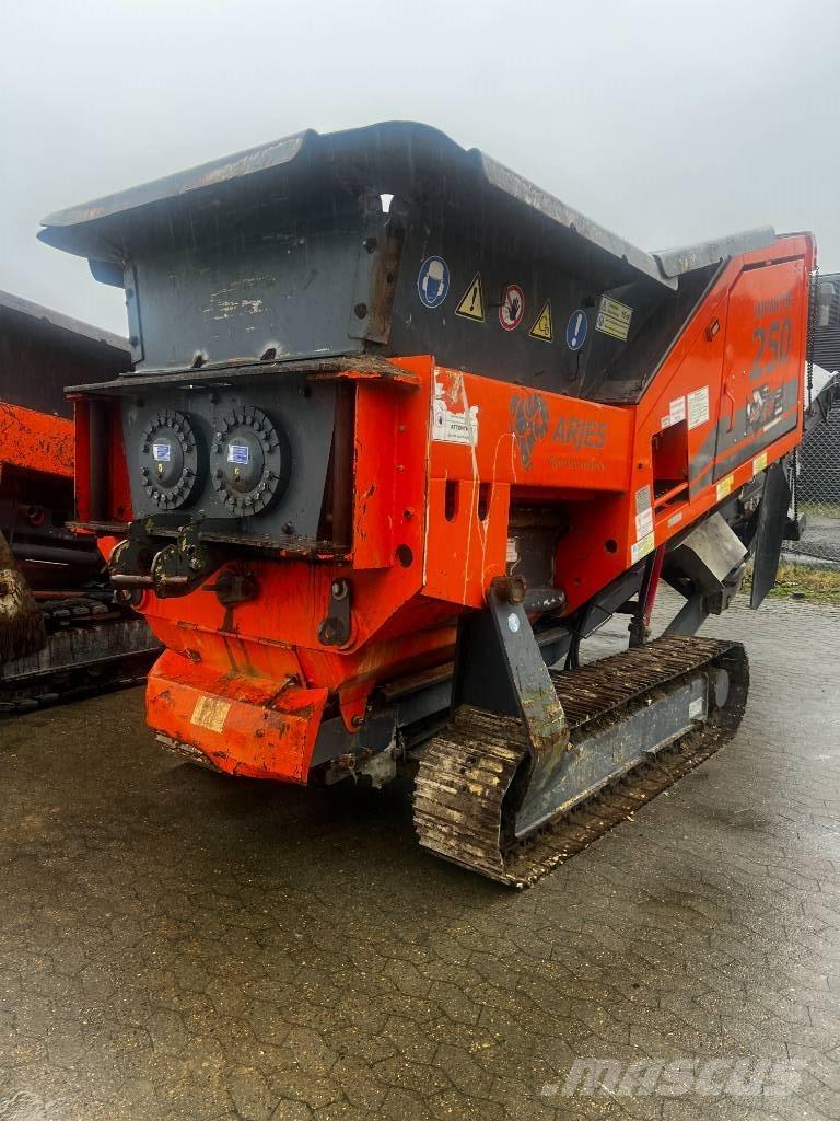 Arjes Impaktor 250 معدات البناء - غير ذلك