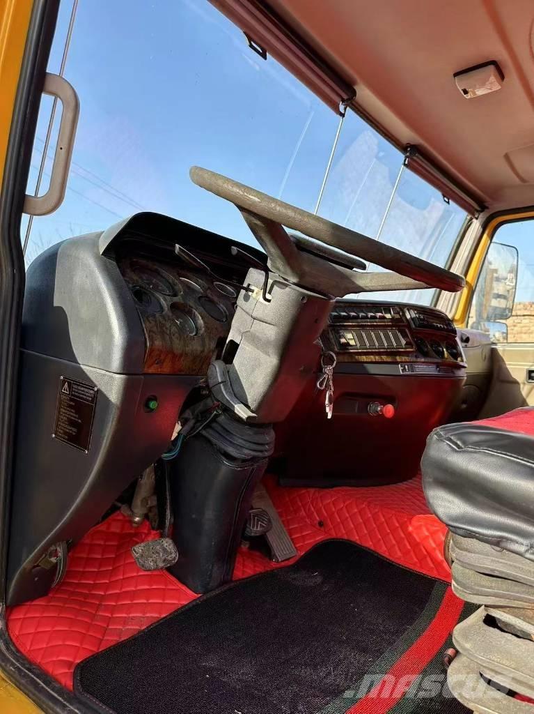 XCMG QY 50 K-II رافعات صالحة لكل أنواع الطرق