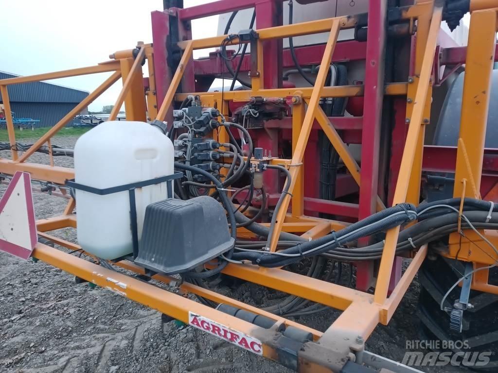 Agrifac GS3239 الرشاشات