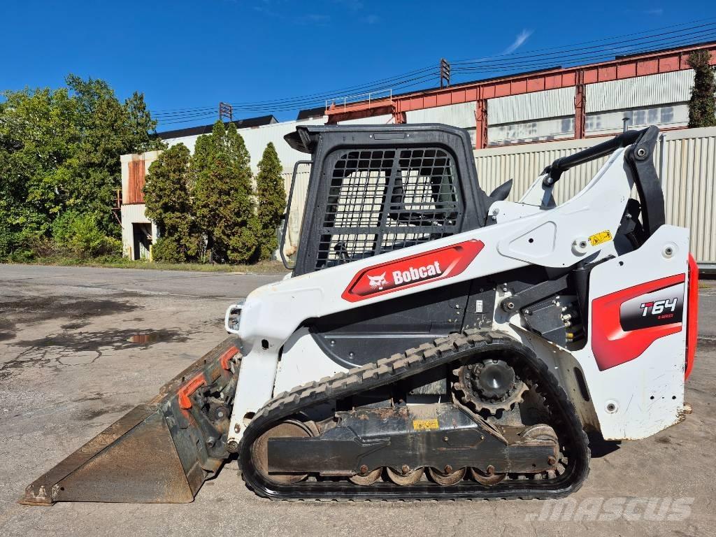 Bobcat T 64 لوادر انزلاقية التوجيه