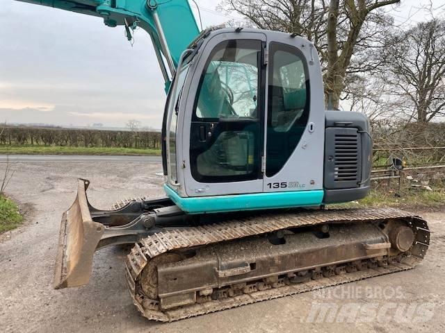 Kobelco SK 135 SR LC حفارات زحافة