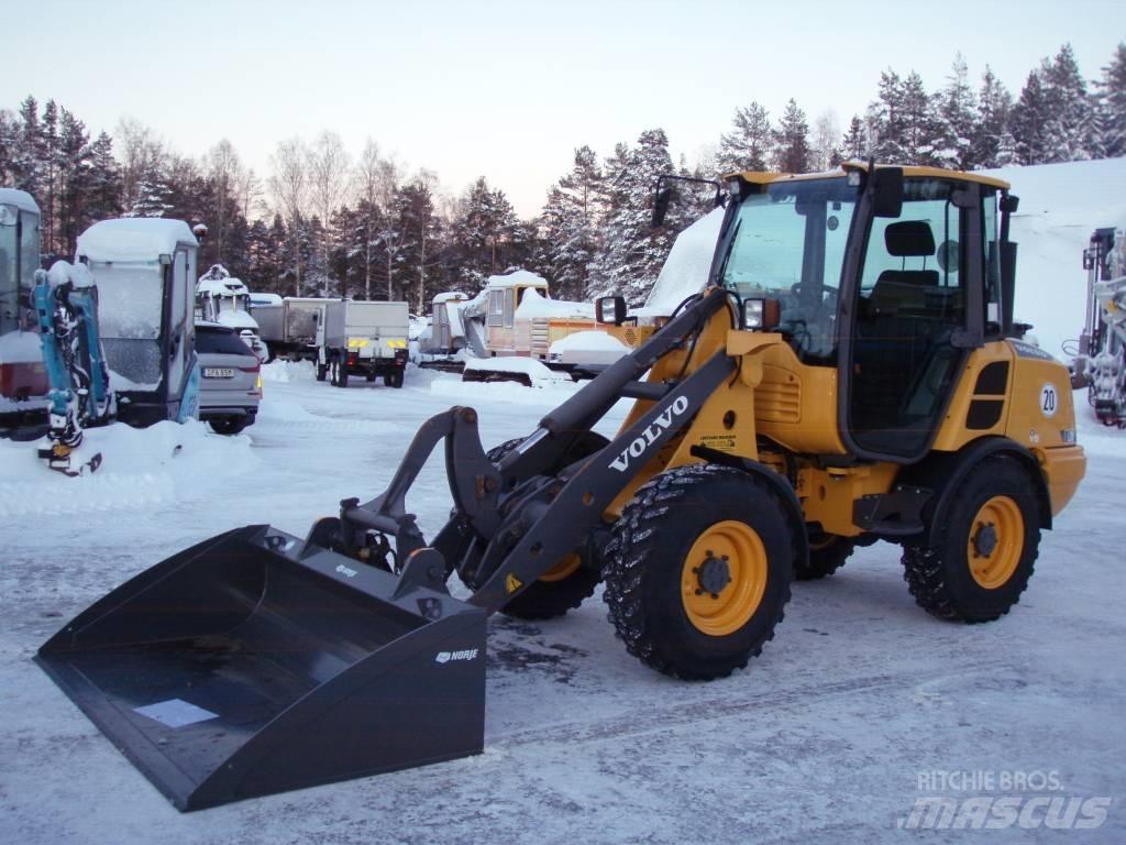 Volvo L 20 F med A/C لوادر بعجل