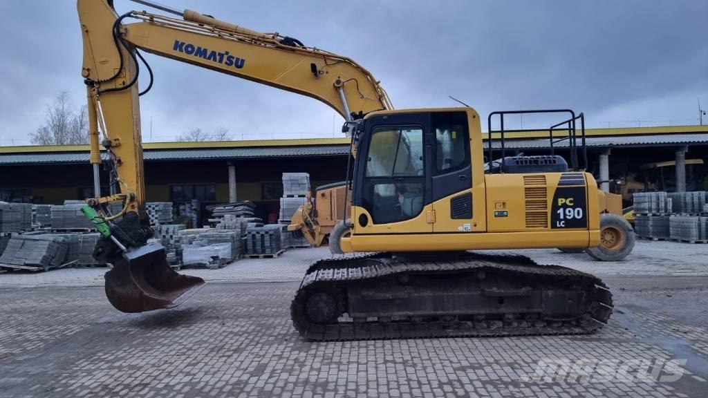 Komatsu PC 190-8 حفارات زحافة
