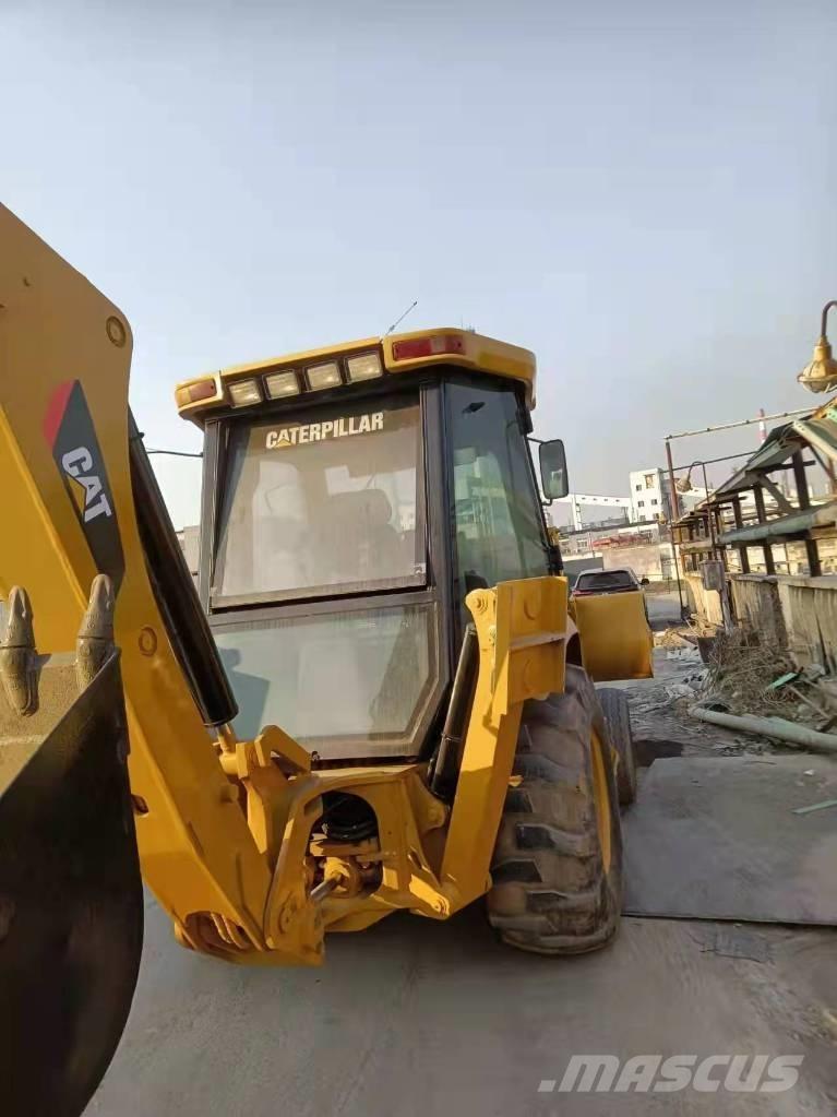 CAT 416E لوادر ذات جرافات عكسية