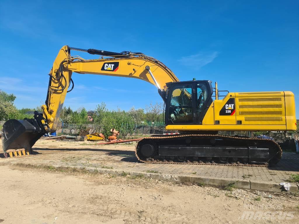 CAT 336 7A Japan حفارات زحافة