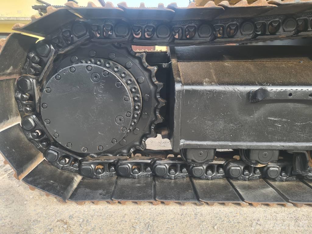 CAT 336 7A Japan حفارات زحافة