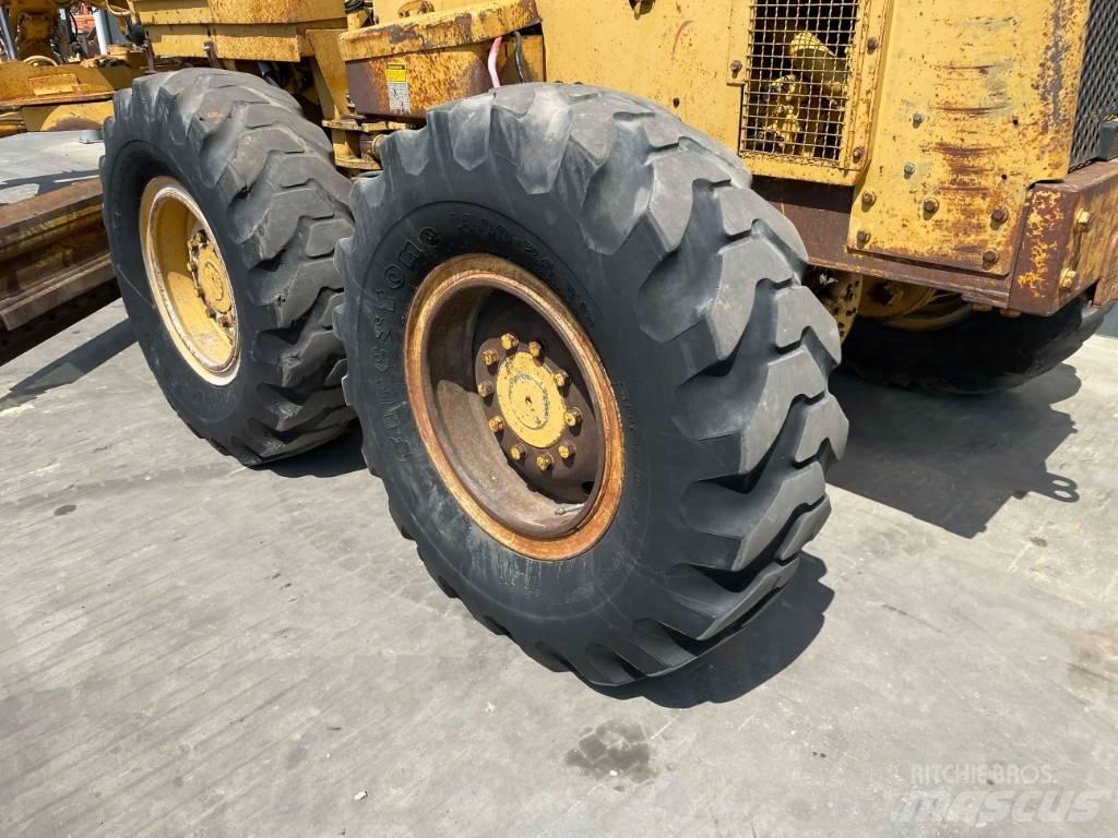 CAT 140G معدات تمهيد الطرق