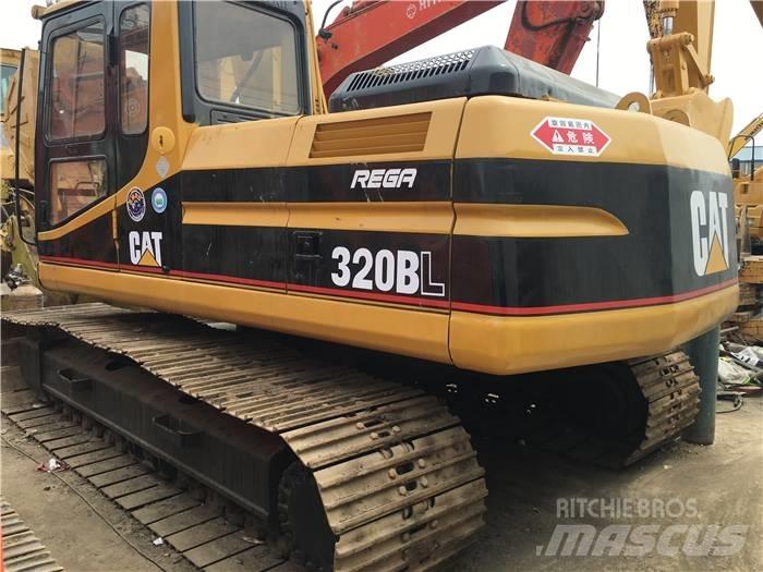 CAT 320 B L حفارات زحافة