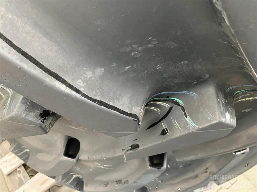 Mitas 650/65R38 الإطارات والعجلات والحافات