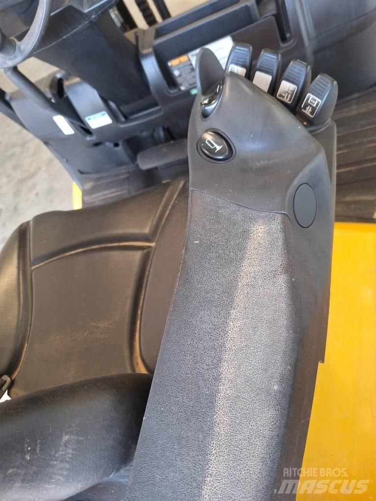 Yale GLP 50 VX شاحنات LPG
