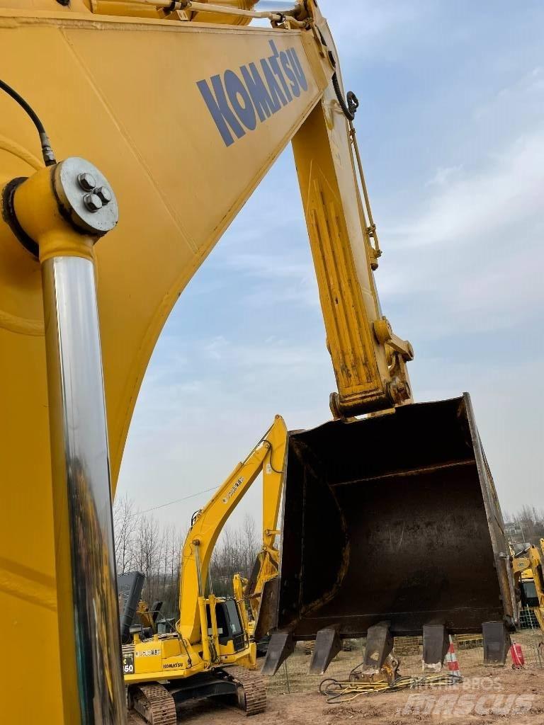 Komatsu 200-8 حفارات زحافة
