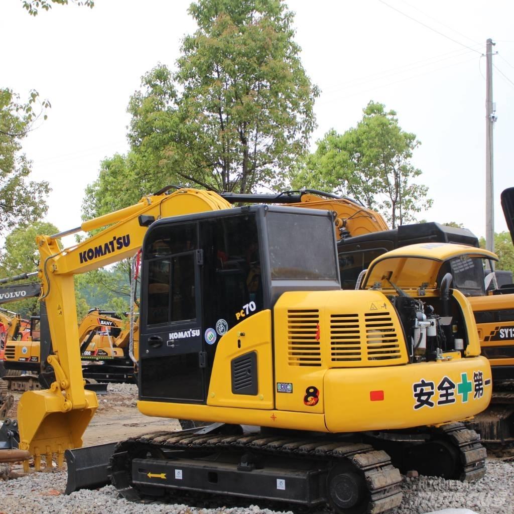 Komatsu PC 70-8 حفارات زحافة