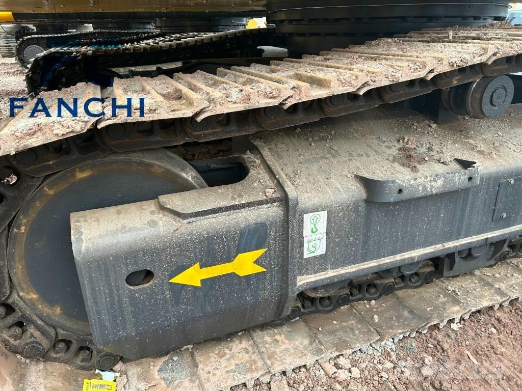 Komatsu PC 350 LC حفارات زحافة