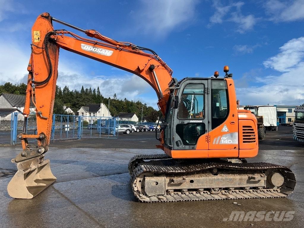 Doosan DX140 LCR-3 حفارات زحافة
