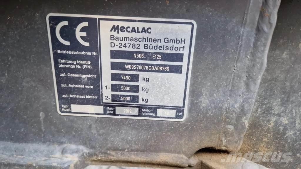 Mecalac AS700 لوادر بعجل