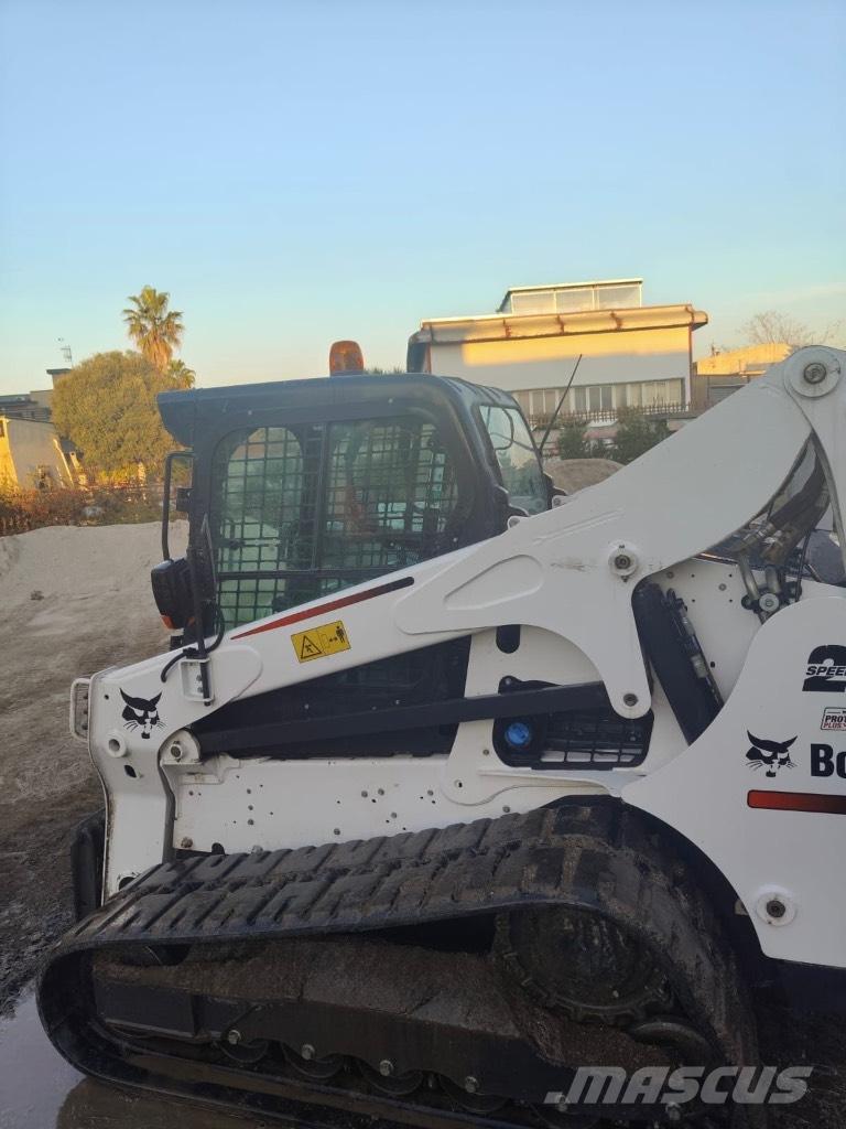 Bobcat T 770 لوادر زحافة