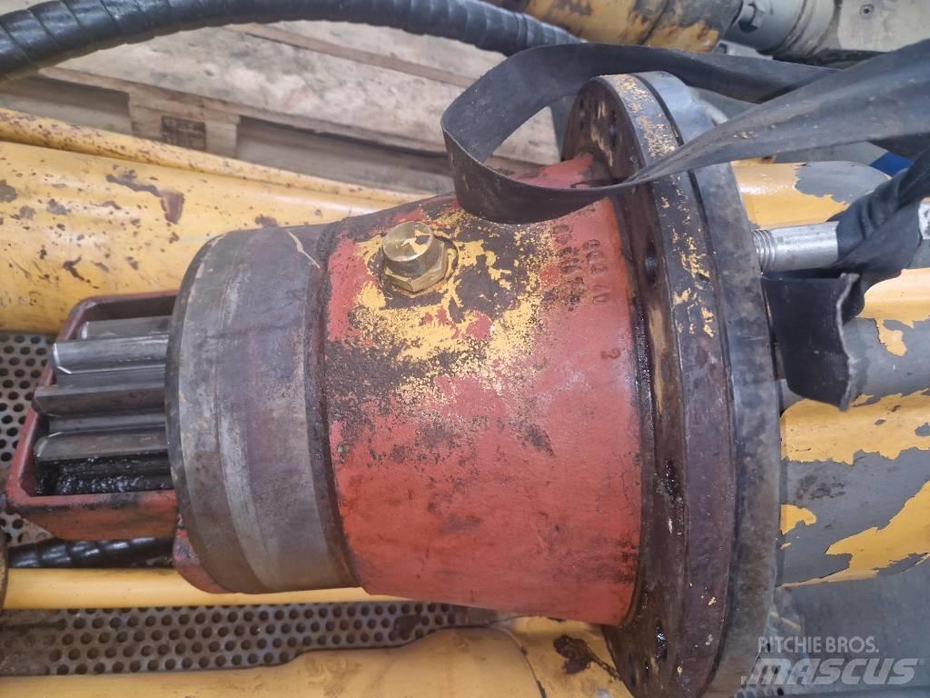 Liebherr SAT 300/213 هيدروليات
