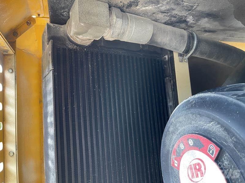 Doosan 14 / 115 - N مكابس