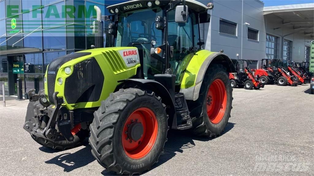 CLAAS ARION 530 الجرارات