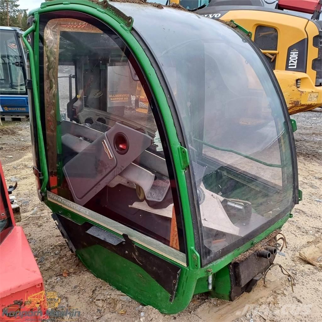 John Deere 1270e كابينة والداخلية