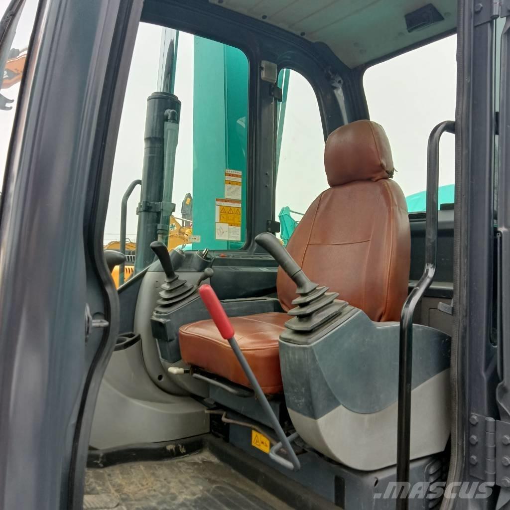 Kobelco SK75-8 حفارات وسط 7 طن - 12 طن