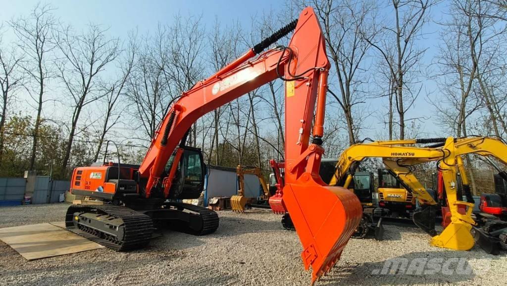 Hitachi ZX 250 حفارات زحافة