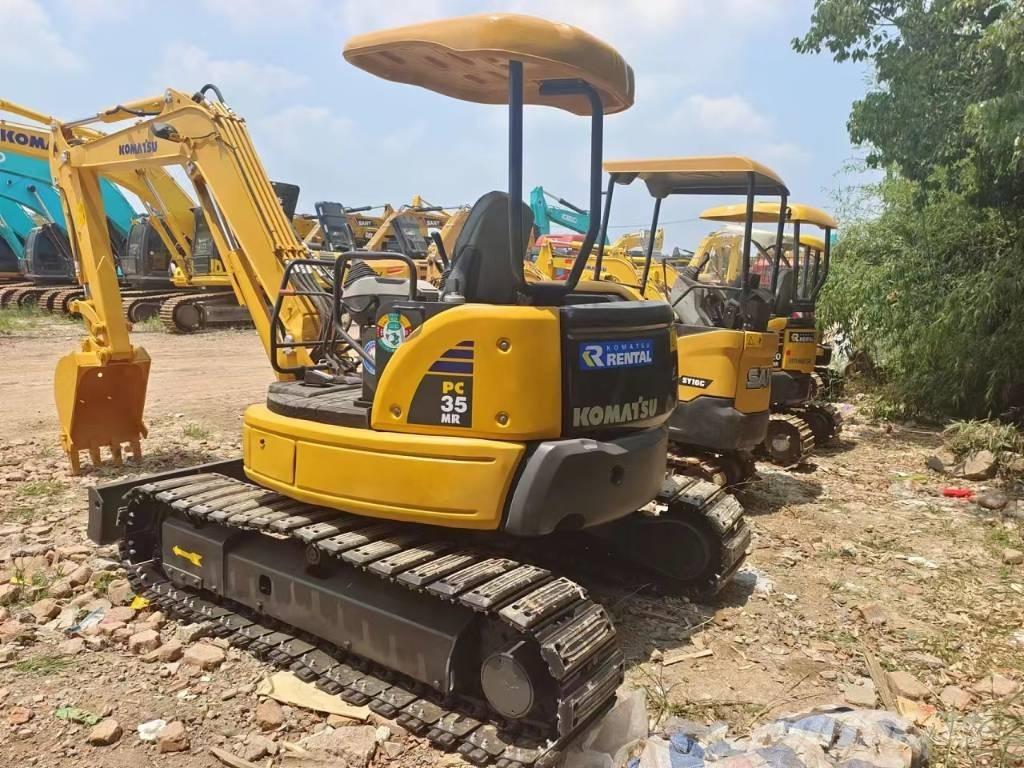 Komatsu PC35 حفارات صغيرة أقل من 7 طن (حفارات صغيرة)