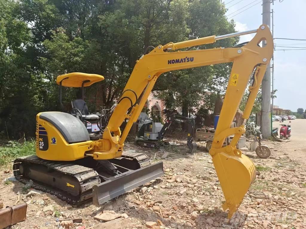 Komatsu PC35 حفارات صغيرة أقل من 7 طن (حفارات صغيرة)
