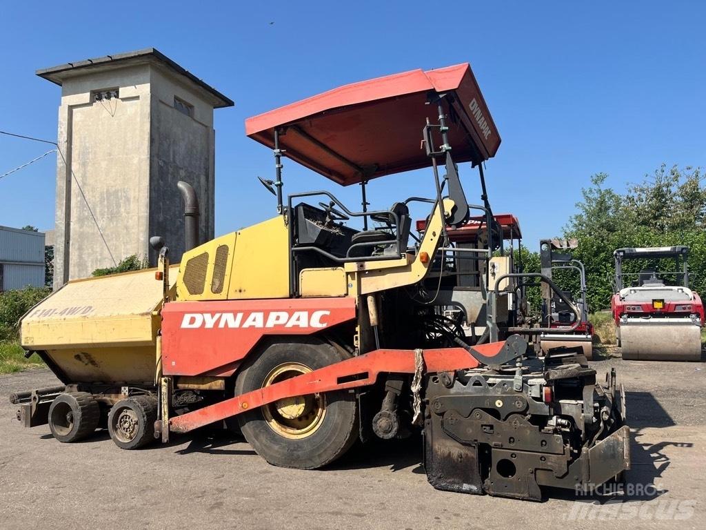 Dynapac F 141-4W/D معدات السفلتة