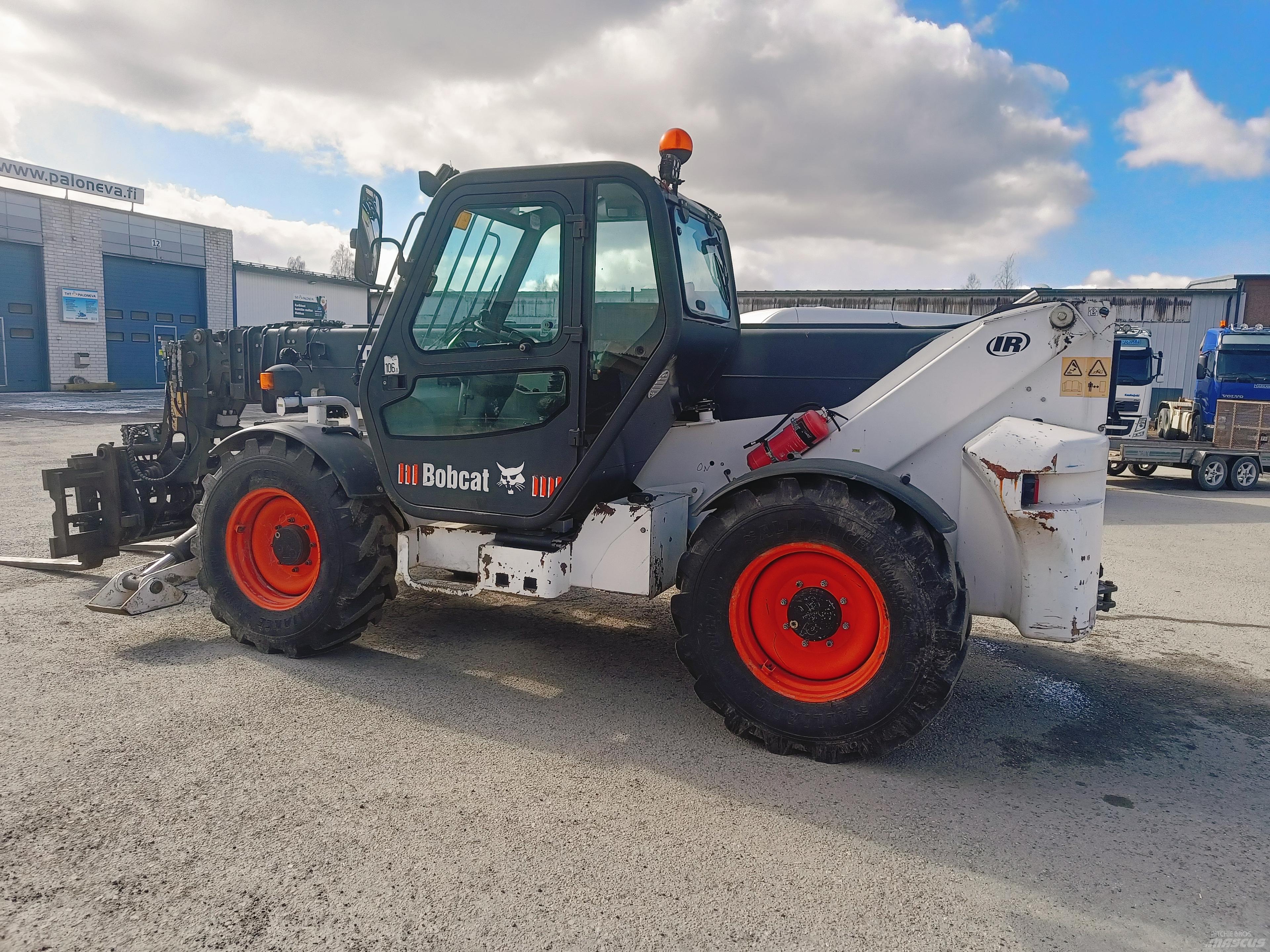 Bobcat T 40.170 مناولات متداخلة