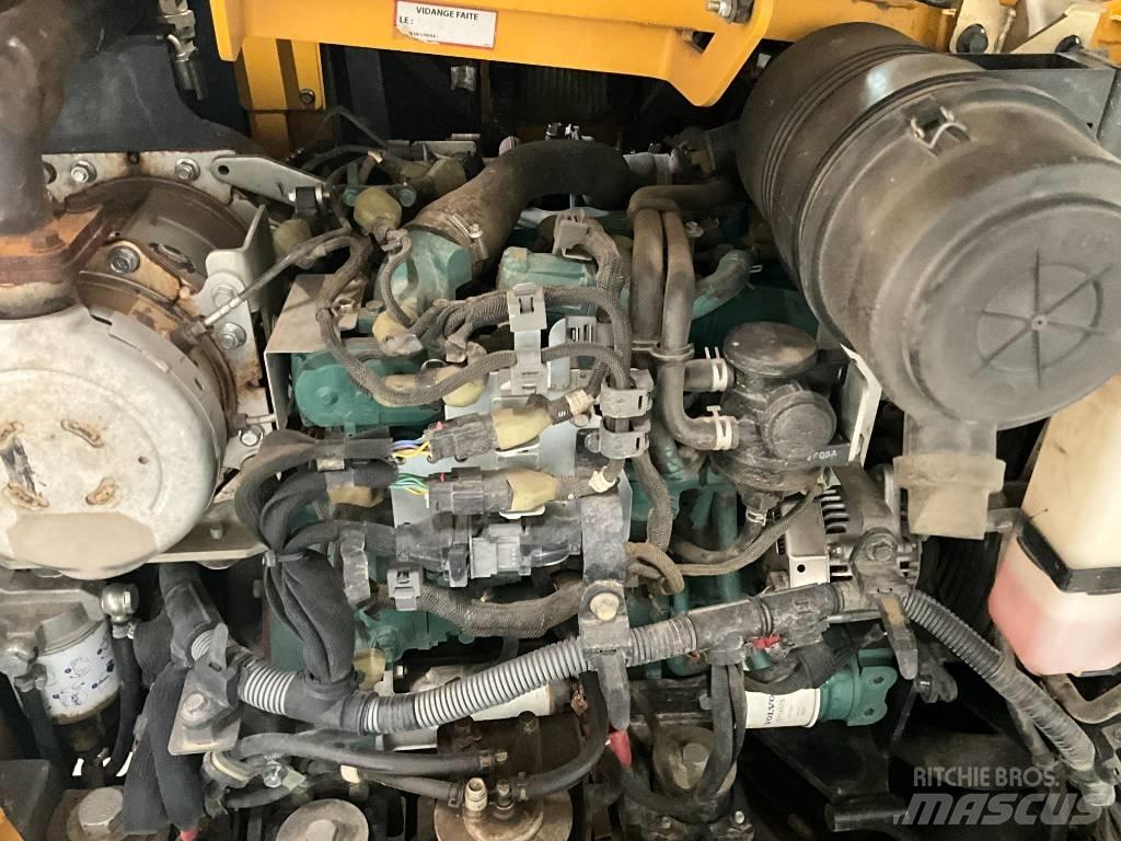 Volvo ECR 88 D حفارات وسط 7 طن - 12 طن