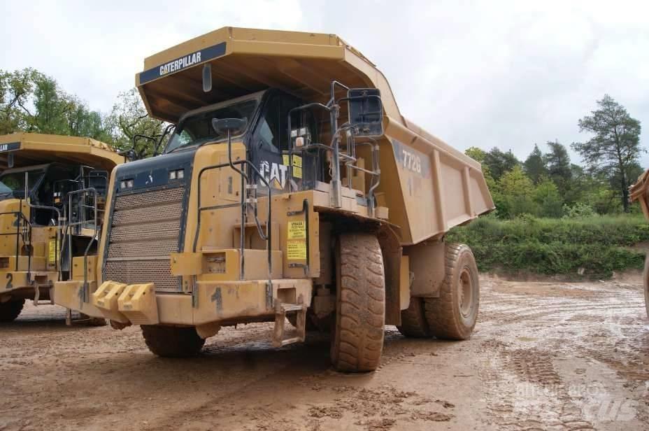 CAT 772G شاحنات المخلفات الصلبة