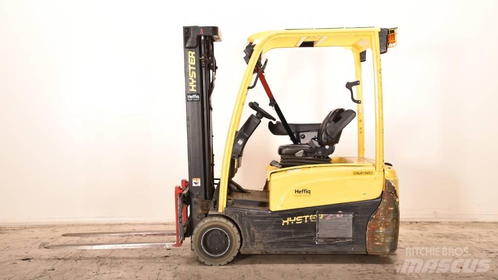 Hyster J2.0XNT شاحنات ذات رافعات شوكية تعمل بالكهرباء