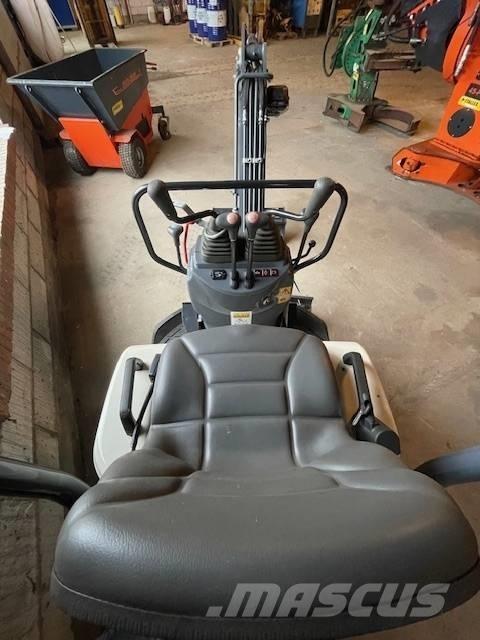 Schaeff TC10Z حفارات صغيرة أقل من 7 طن (حفارات صغيرة)
