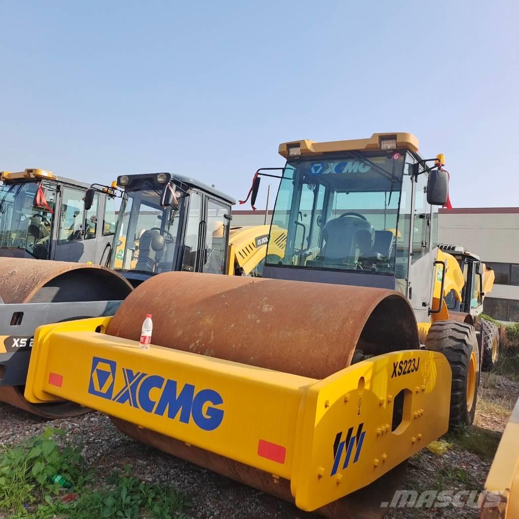 XCMG XS 223 J مداحل أحادية الأسطوانة
