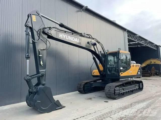 Hyundai R215L حفارات زحافة