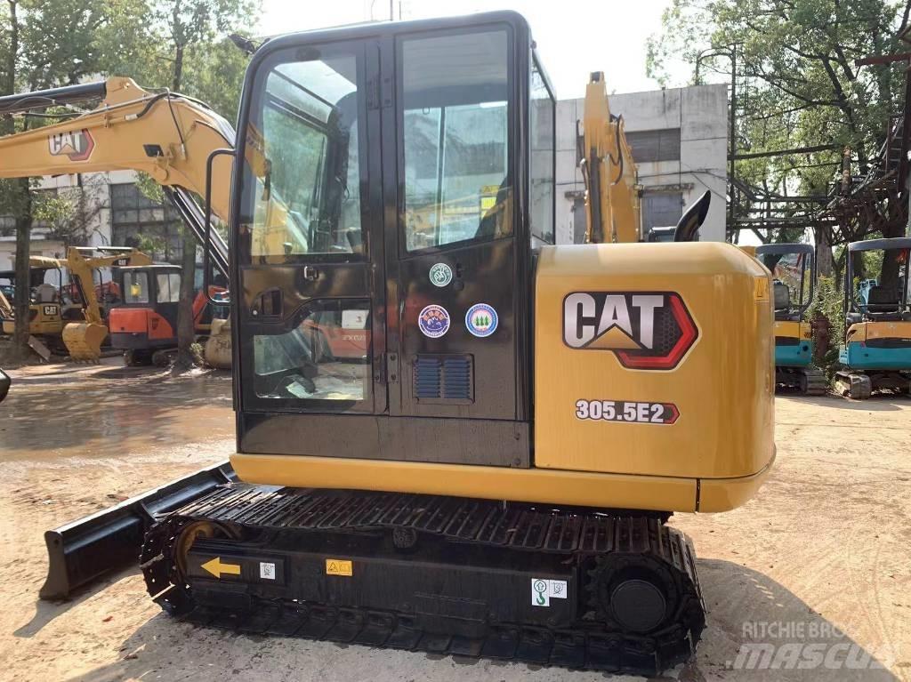 CAT 303.5 E حفارات صغيرة أقل من 7 طن (حفارات صغيرة)