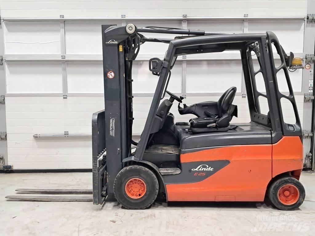 Linde E25L-01 شاحنات ذات رافعات شوكية تعمل بالكهرباء