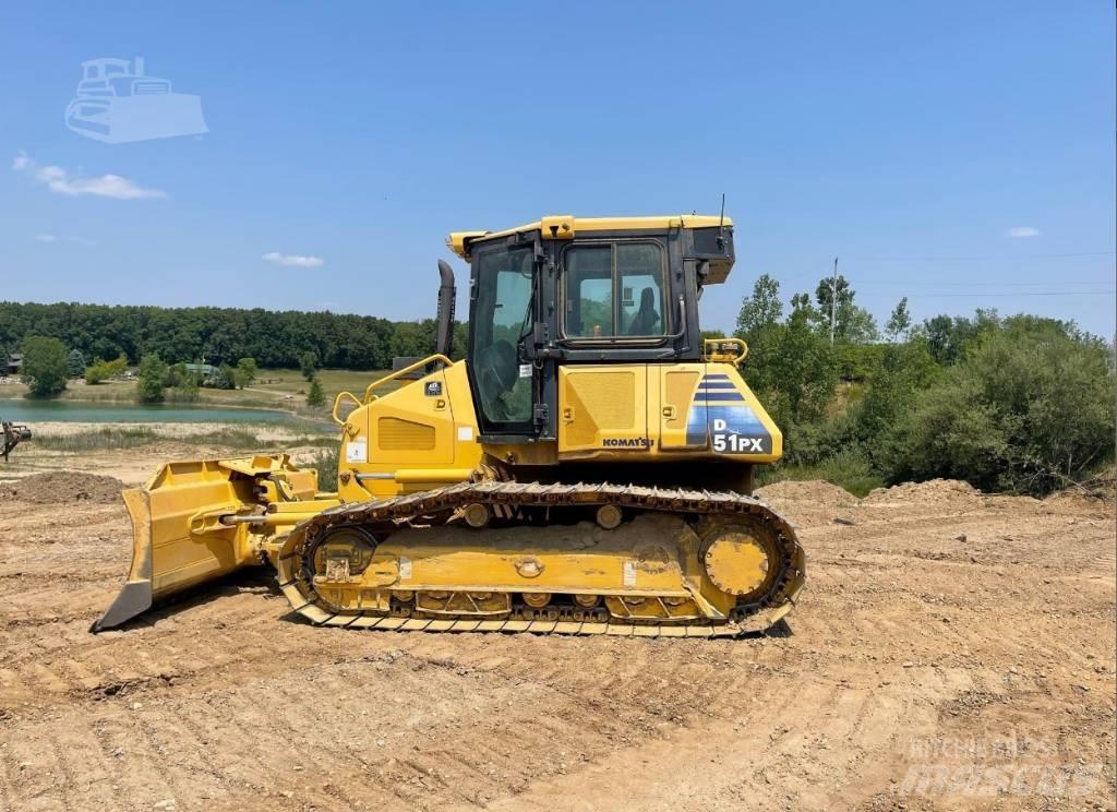 Komatsu D 51 PX-22 بلدوزرات مجنزرة