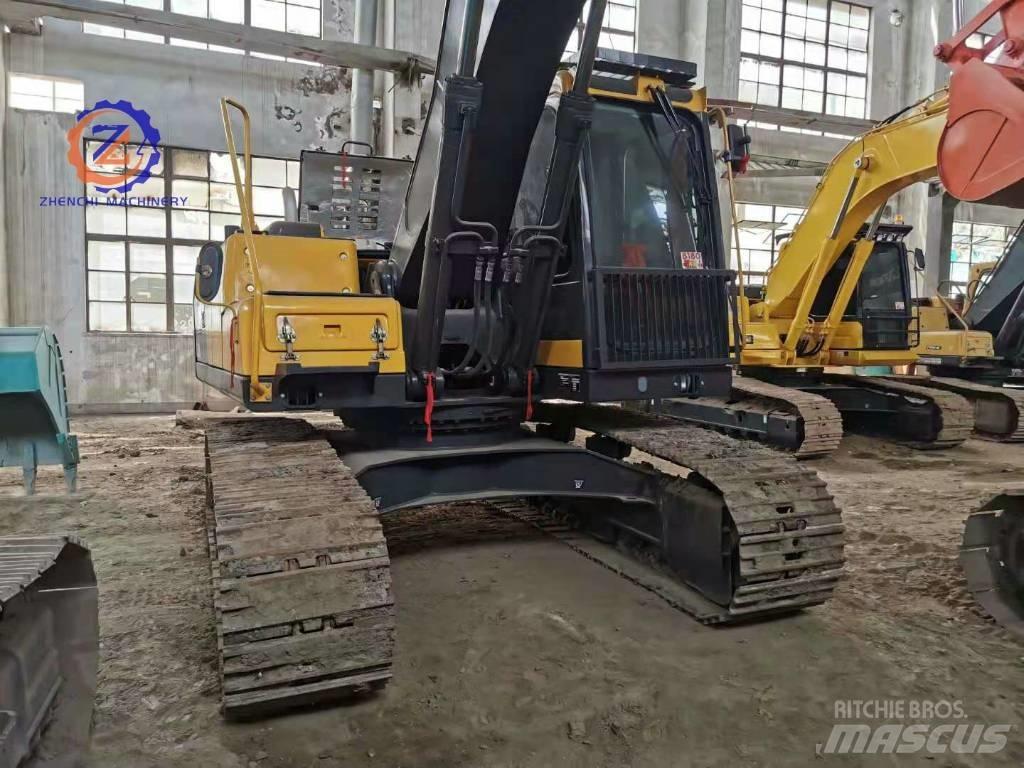 Volvo EC 200 D حفارات زحافة