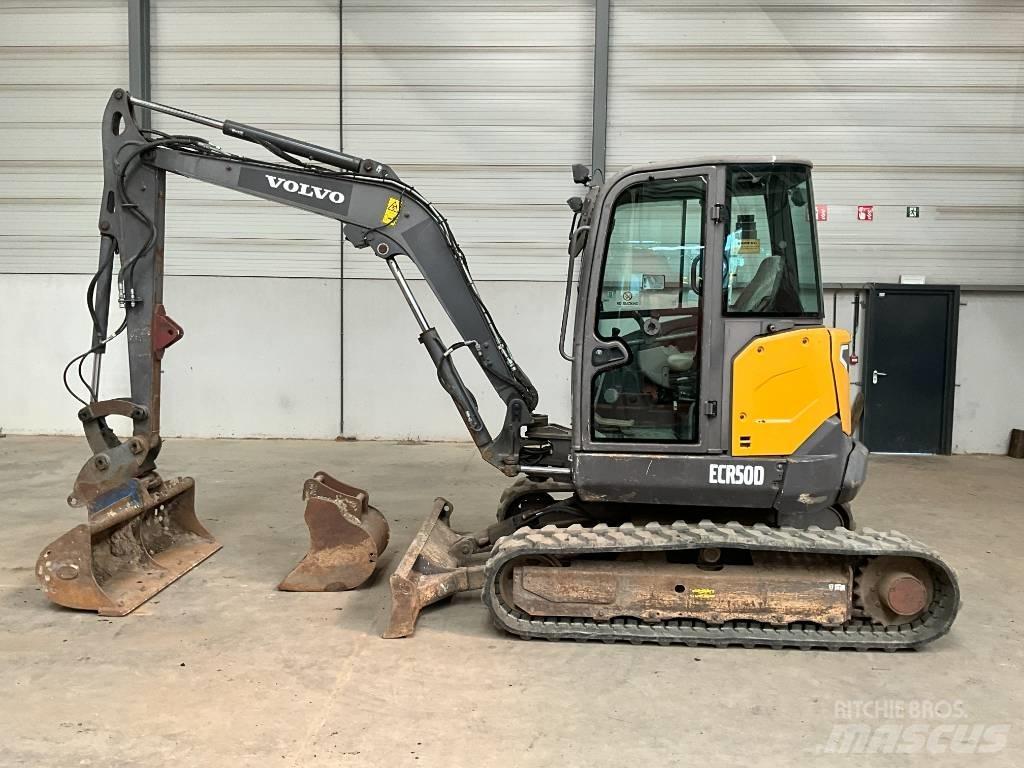 Volvo ECR 50 D حفارات صغيرة أقل من 7 طن (حفارات صغيرة)